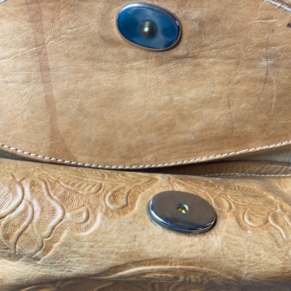 Leather Embossed Purse - Picture 10 of 10